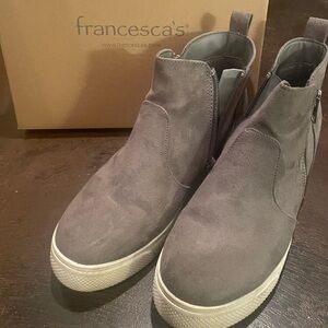 Gray sneaker bootie